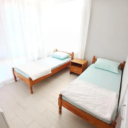 别墅 Duplex House With Private Garden *