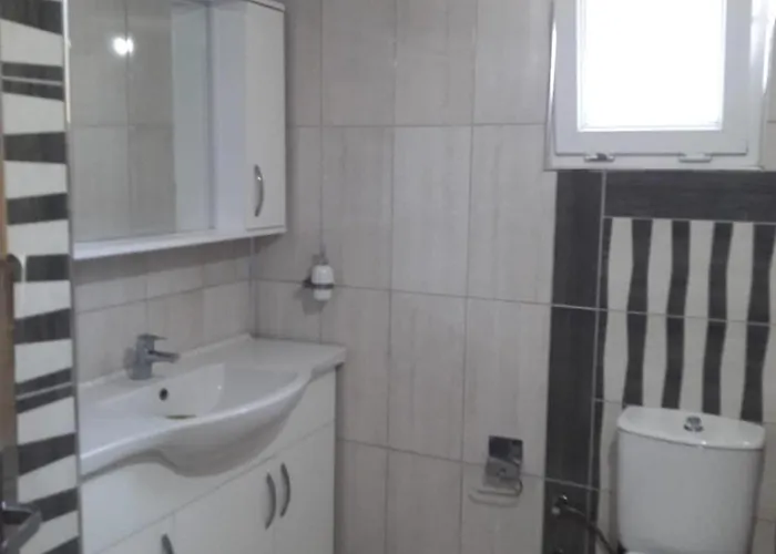 别墅 Duplex House With Private Garden *