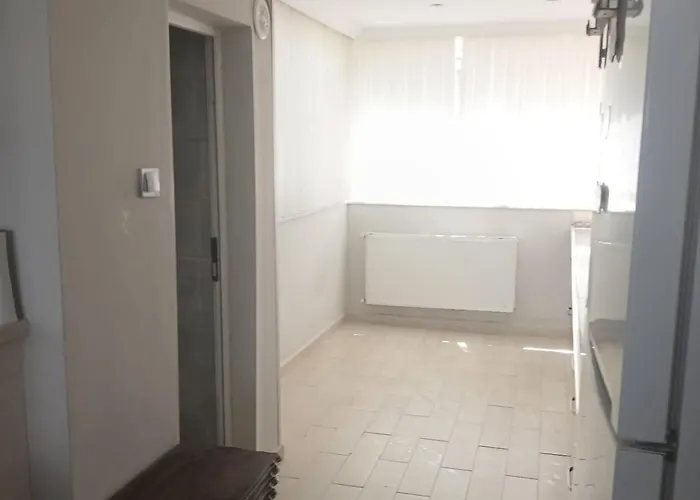 Duplex House With Private Garden Вілла *